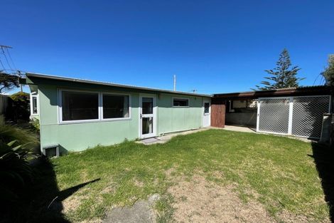 Photo of property in 59 Rua Avenue, Waitarere Beach, Levin, 5510