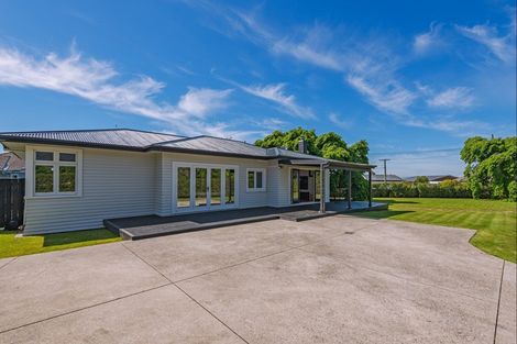 Photo of property in 1 Chamberlain Street, Feilding, 4702
