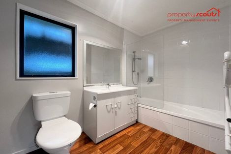 Photo of property in 25 Lilburn Crescent, Massey, Auckland, 0614