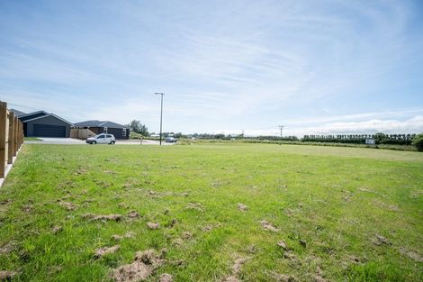 Photo of property in 10 Magnolia Lane, Kelvin Grove, Palmerston North, 4414