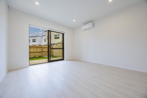 Photo of property in 7/35 Young Crescent, Drury, 2113