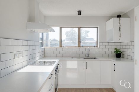 Photo of property in 1/104 Gloucester Road, Mount Maunganui, 3116