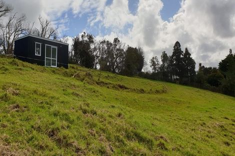 Photo of property in 79 Gorge Road, Maungaturoto, 0520