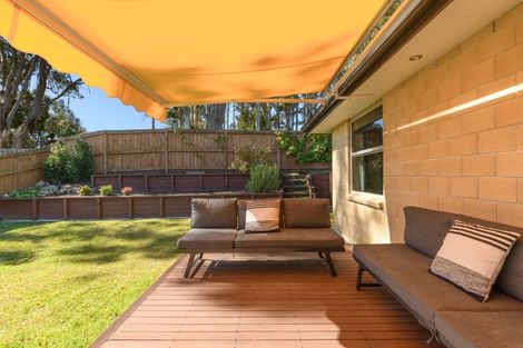 Photo of property in 294 Ballintoy Park Drive, Welcome Bay, Tauranga, 3175