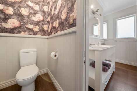 Photo of property in 112 Princess Street, Waitara, 4383