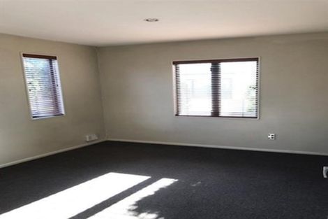 Photo of property in 160 Charles Prevost Drive, The Gardens, Auckland, 2105