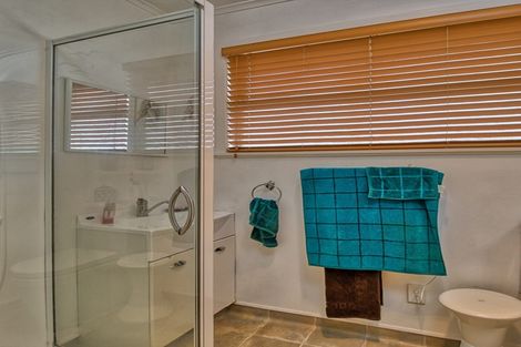 Photo of property in 2 Bennett Place, Onekawa, Napier, 4110