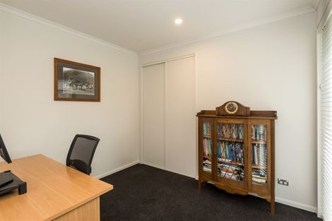 Photo of property in 4 Hineaari Street, Marshland, Christchurch, 8083