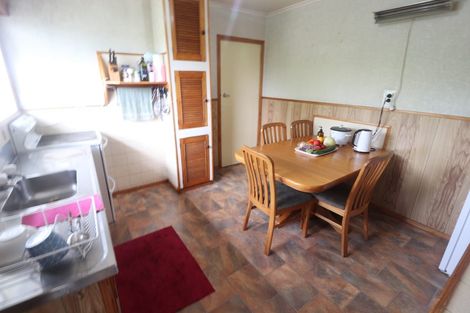 Photo of property in 25 Kaipatiki Road, Glenfield, Auckland, 0629