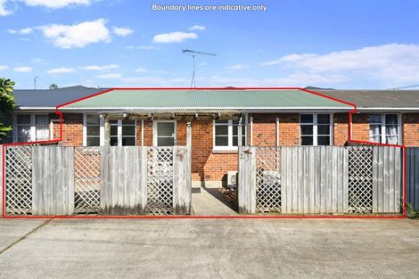 Photo of property in 2/50 Ferndale Road, Mount Wellington, Auckland, 1060