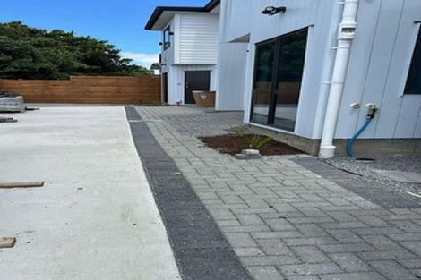 Photo of property in 16 Christmas Road, Manurewa, Auckland, 2102