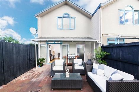 Photo of property in 8/46 West View Road, Westmere, Auckland, 1022