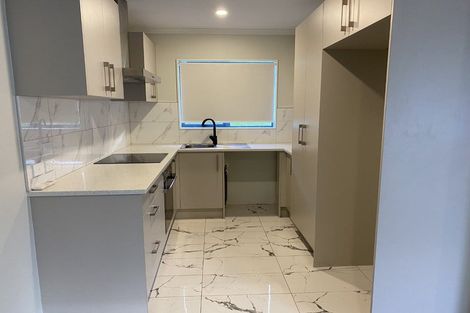 Photo of property in 33a Scotts Road, Manurewa East, Auckland, 2102