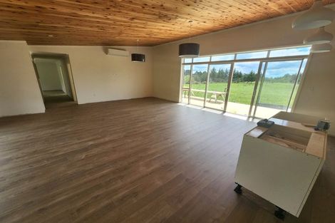 Photo of property in 2 Sarona Park Drive, Omanawa, 3171