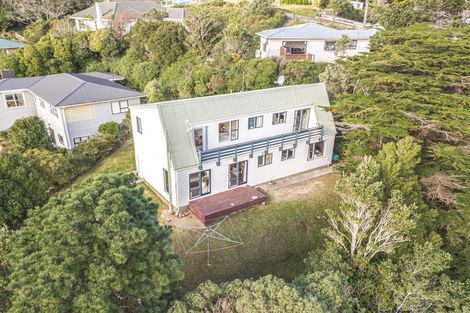 Photo of property in 86a Black Rock Road, Newlands, Wellington, 6037