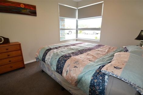 Photo of property in 6 Ribbonwood Lane, Robinsons Bay, 7581