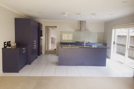 Photo of property in 7 Tsar Court, Flat Bush, Auckland, 2016