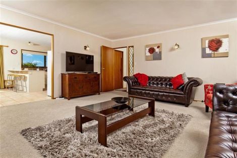 Photo of property in 4 Honeysuckle Lane, Mairangi Bay, Auckland, 0630