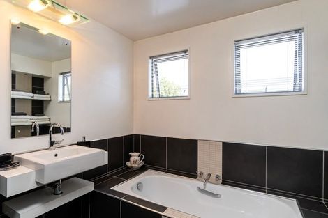 Photo of property in 4 Henderson Drive, Alexandra, 9320