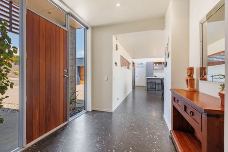 Photo of property in 61 Karamea Street, Whalers Gate, New Plymouth, 4310