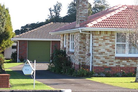 Photo of property in 2/10 Grove Road, Papakura, 2110