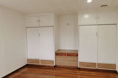 Photo of property in 323 Oxford Terrace, Avalon, Lower Hutt, 5011