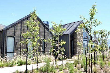 Photo of property in 16 Mccaw Mews, Wanaka, 9305