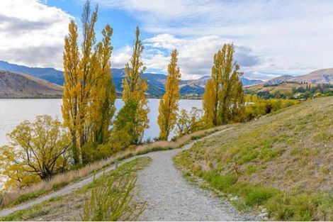 Photo of property in 52 Royal Terrace, Alexandra, 9320