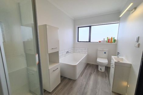 Photo of property in 6a Cutfield Street, Inglewood, 4330