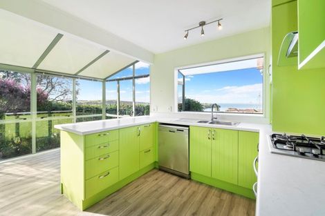 Photo of property in 1415 Whangaparaoa Road, Army Bay, Whangaparaoa, 0930
