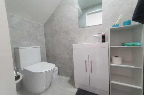 Photo of property in 4/4017 Great North Road, Glen Eden, Auckland, 0602