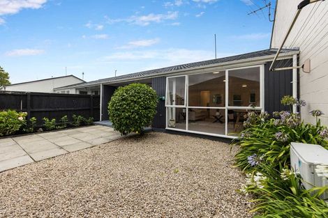 Photo of property in 4/30b Nortons Road, Avonhead, Christchurch, 8042