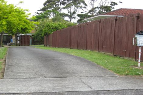 Photo of property in 12 Chipping Dale, Mangere Bridge, Auckland, 2022