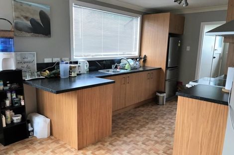 Photo of property in 65 Alfred Street, Fairfield, Hamilton, 3214