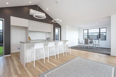 Photo of property in 23 Angus Place, Rangiora, 7400