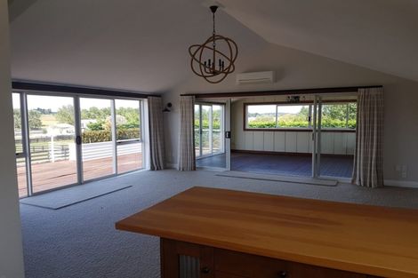 Photo of property in 381 Batty Road, Karaka, Papakura, 2580