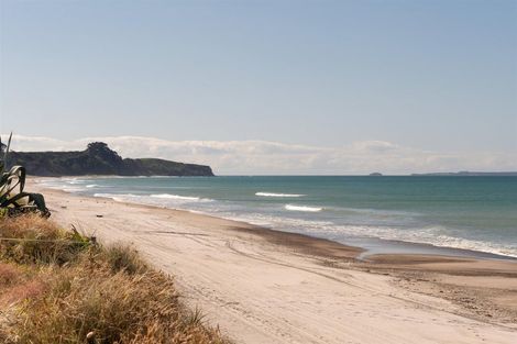 Photo of property in 503 Pukehina Parade, Pukehina, Te Puke, 3189