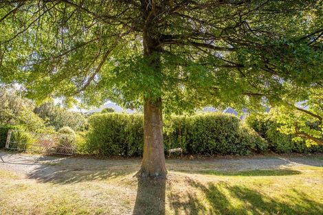 Photo of property in 246 Lakeview Terrace, Lake Hawea, 9382