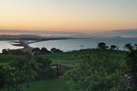 Photo of property in 46 Arawa Avenue, Maketu, Te Puke, 3189