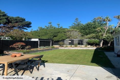 Photo of property in 2/41 Bowhill Road, New Brighton, Christchurch, 8083