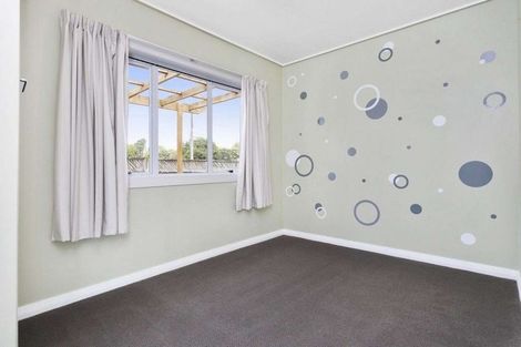 Photo of property in 1 Clare Street, Cambridge, 3434