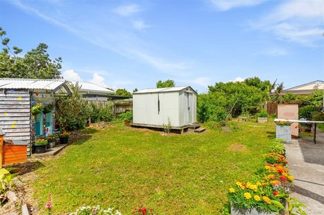 Photo of property in 1 Silverstone Place, Henderson, Auckland, 0612