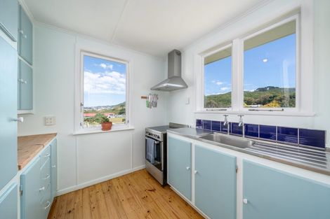 Photo of property in 38 Piko Street, Titahi Bay, Porirua, 5022