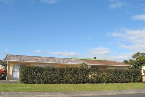 Photo of property in 224 Cook Drive, Whitianga, 3510