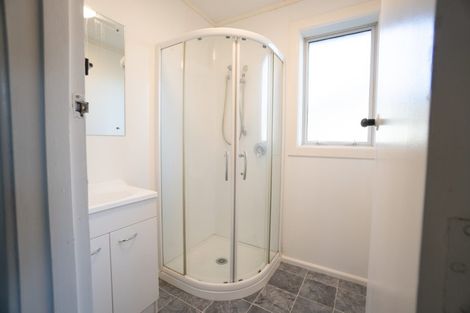 Photo of property in 11 Vicki Street, Sockburn, Christchurch, 8042