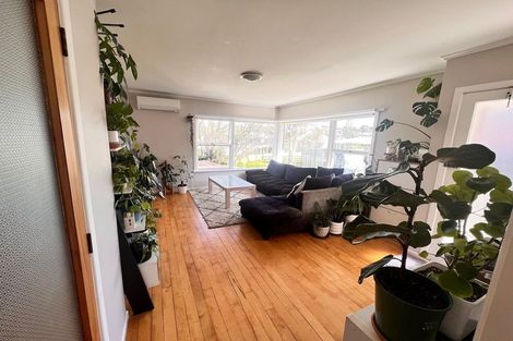 Photo of property in 3/7 Sudan Avenue, Milford, Auckland, 0620