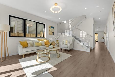 Photo of property in 1/13 Blockhouse Bay Road, Avondale, Auckland, 1026