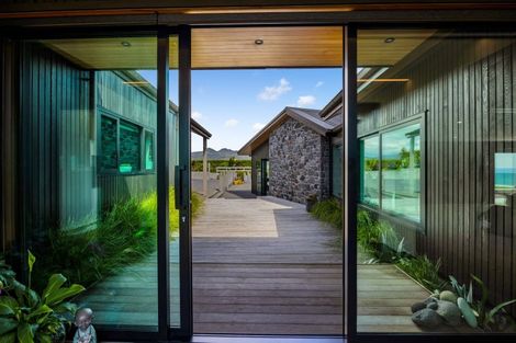 Photo of property in 24 Washer Road, Omata, New Plymouth, 4374