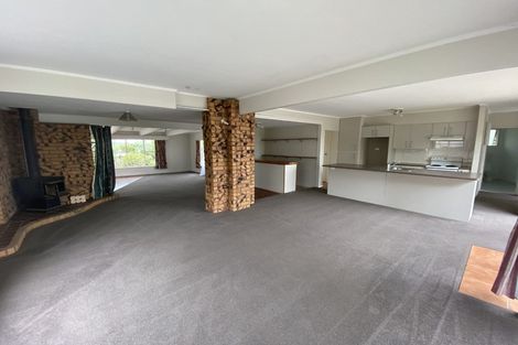Photo of property in 43 Melandra Road, Stanmore Bay, Whangaparaoa, 0932