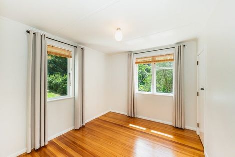 Photo of property in 66 Tilley Road, Paekakariki, 5034